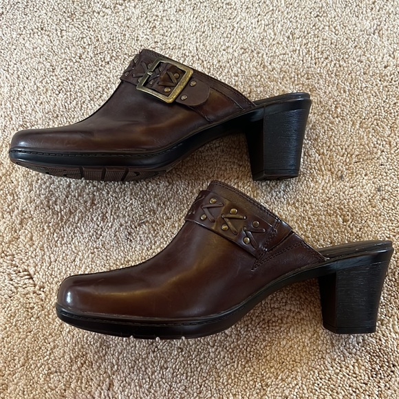 Clarks Bendables Brown Women Slip On - Picture 3 of 9